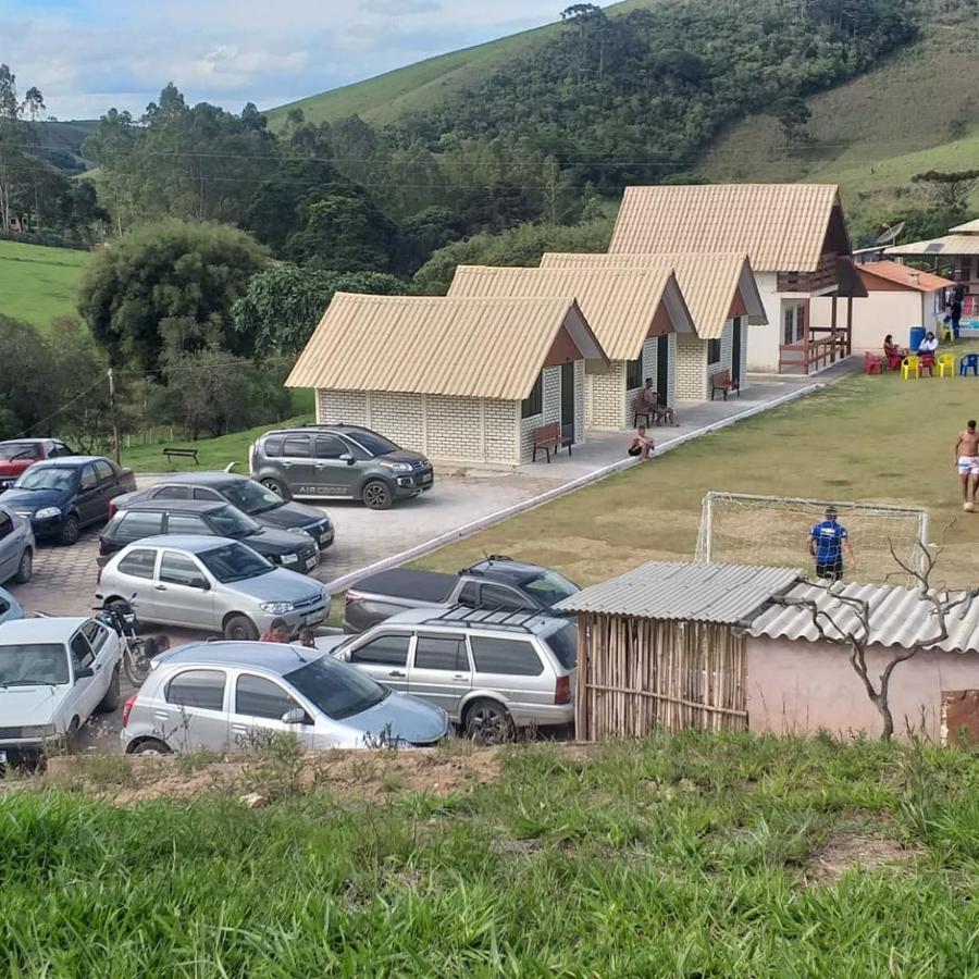 Pousada Recanto Feliz Carvalhos Mg Екстериор снимка