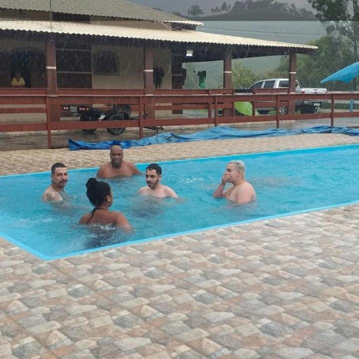 Pousada Recanto Feliz Carvalhos Mg Екстериор снимка