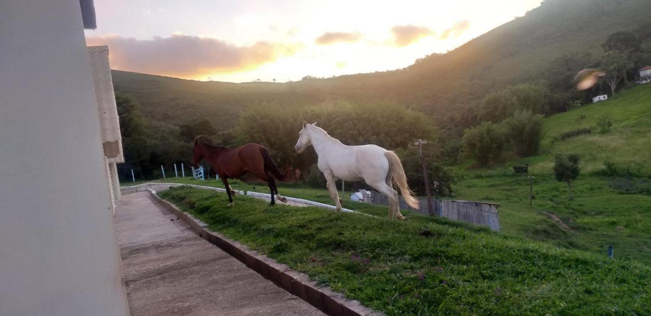 Pousada Recanto Feliz Carvalhos Mg Екстериор снимка